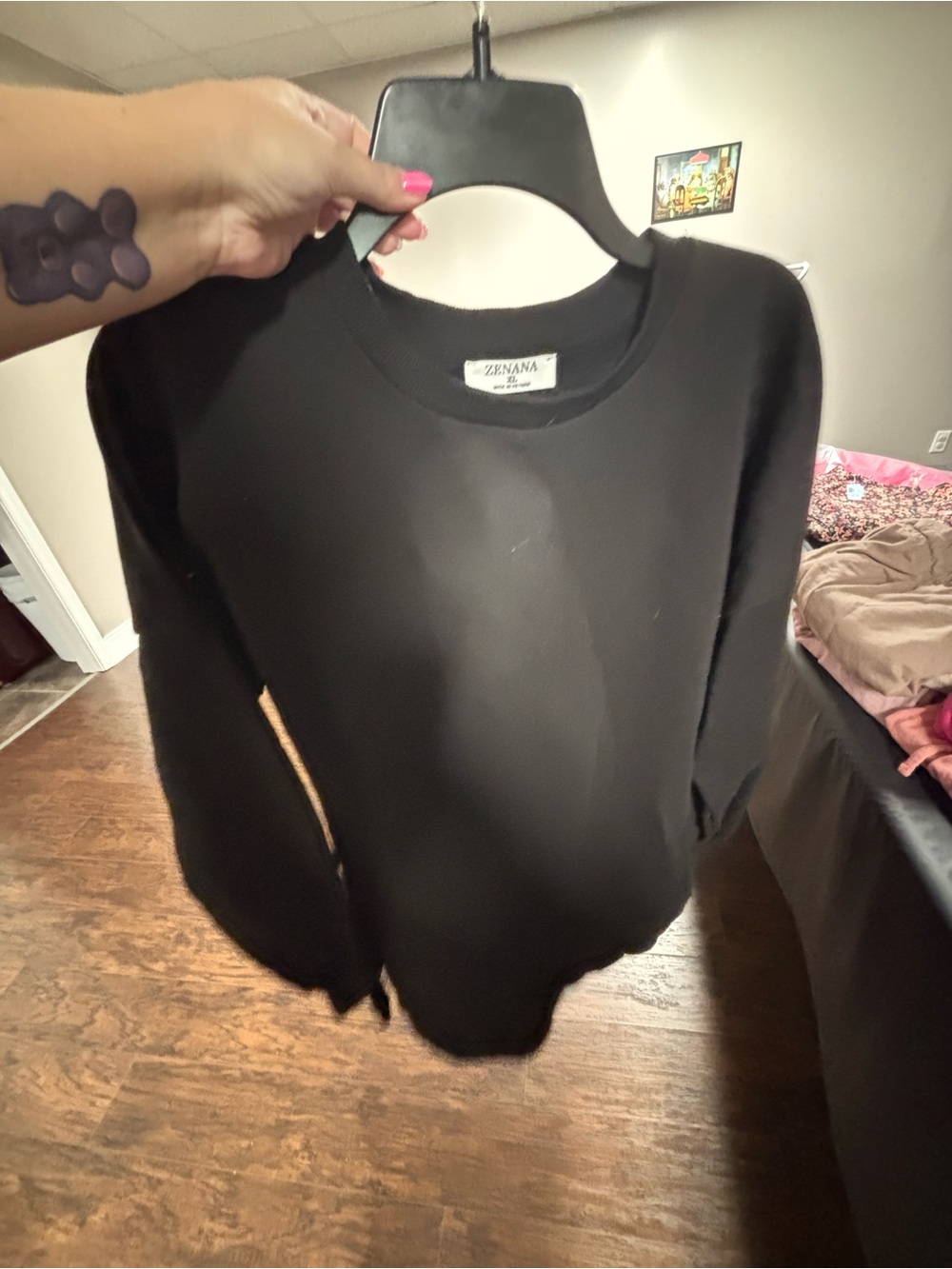 Zenana Outfitters Black Women's Crewneck sweater